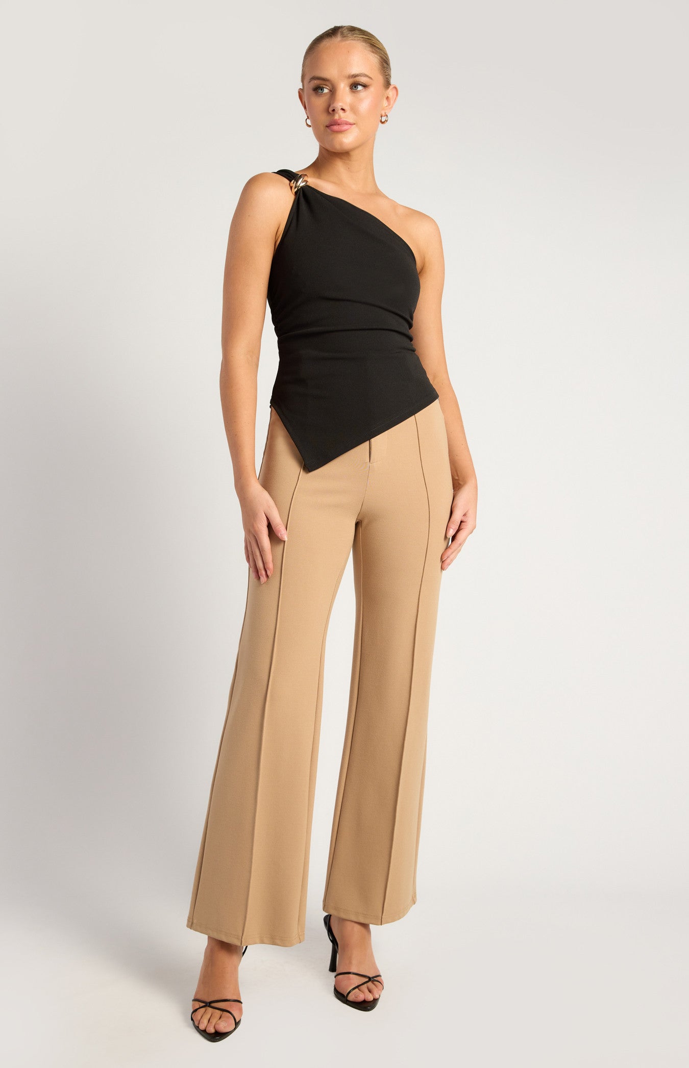 Gold Buckle Asymmetric Hem Jersey Top