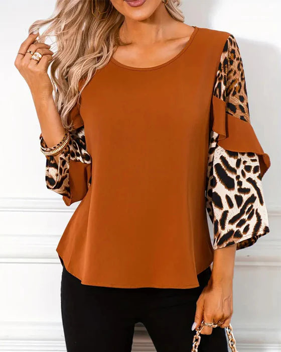 Round Neck Top with Leopard Print Contrast Detail