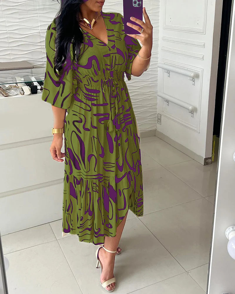 V-Neck Waist Dress with Ink Print & Short Sleeves