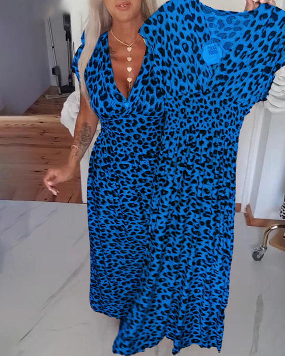 Elegant Leopard Print V-Neck Dress with Defined Waist
