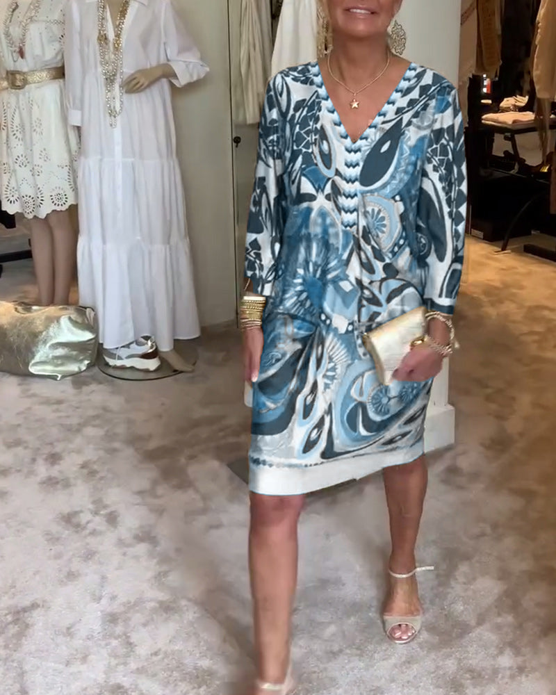 V-Neck Midi Dress Dress with Retro Print