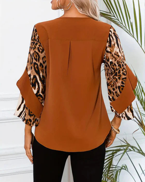 Round Neck Top with Leopard Print Contrast Detail