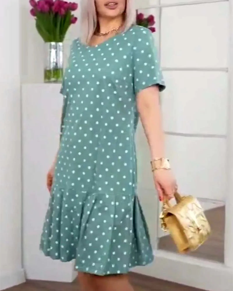Casual Polka Dot Printed Dress with Short Sleeves & Relaxed Fit