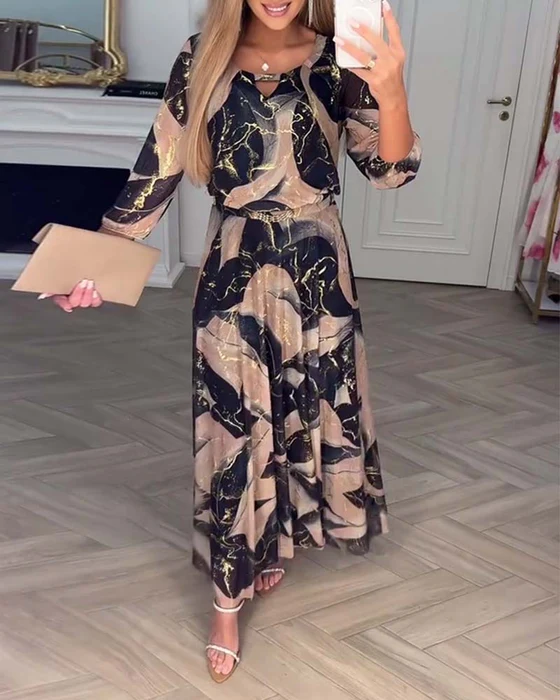 Elegant Three Quarter Sleeve Printed Waist Dress