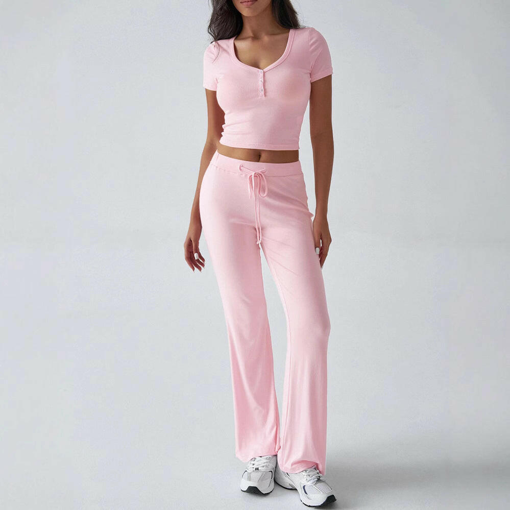Crew Neck Casual Outfit