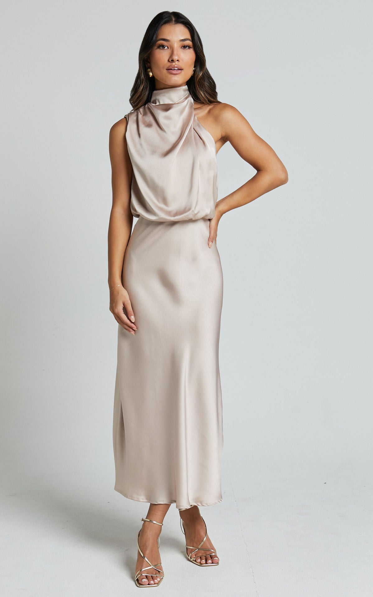 Sleeveless Satin-Effect Statement Dress