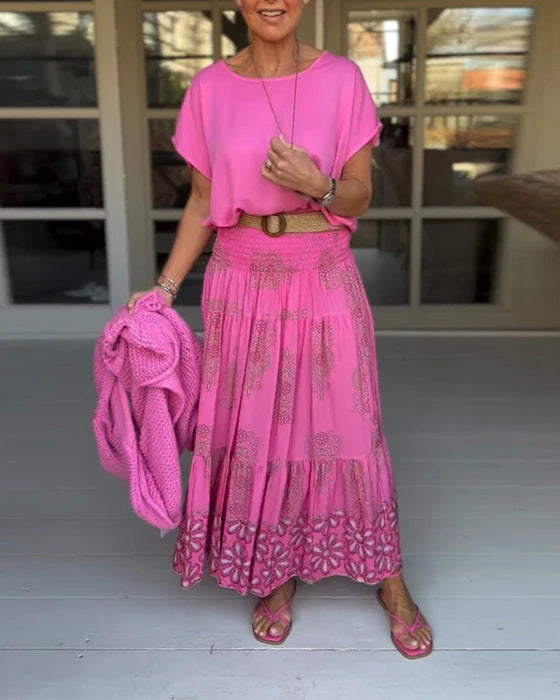 Floral Panel Pleated Midi Skirt with Flowy Silhouette
