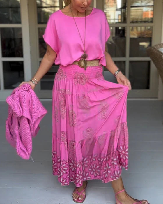 Floral Panel Pleated Midi Skirt with Flowy Silhouette